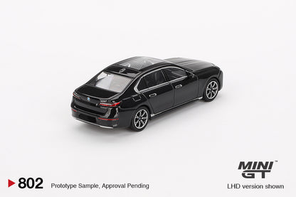 #802 - BMW i7 xDrive60 (Black Sapphire)
