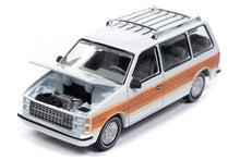 1985 Dodge Caravan (White with Woodgrain)