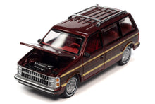 1984 Dodge Caravan (Garnet Peal Coat)