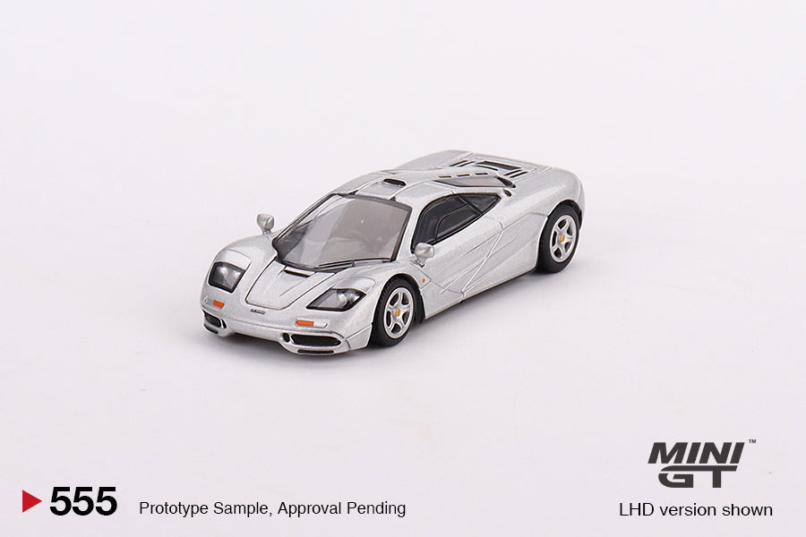 #555 - McLaren F1 (Magnesium Silver)