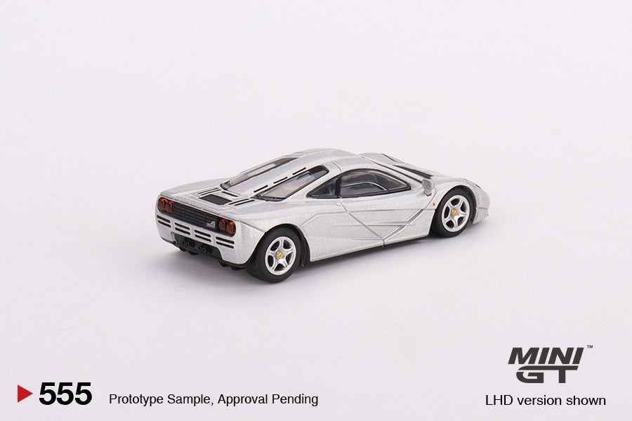 #555 - McLaren F1 (Magnesium Silver)