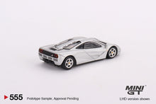 #555 - McLaren F1 (Magnesium Silver)