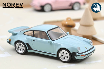 1:43 - 1978 Porsche 911 Turbo 1978 (Light Blue)