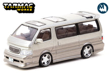 Toyota Hiace Wagon Custom Silver/Brown