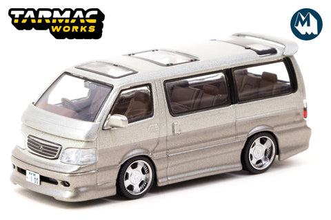 Toyota Hiace Wagon Custom Silver/Brown
