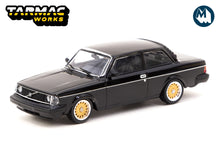 Volvo 242 Custom (Black)