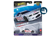Hot Wheels Car Culture 2024 Mix 7 Modern Classics #5 / #1 - Nissan Skyline GT-R (R32) Pandem (White)