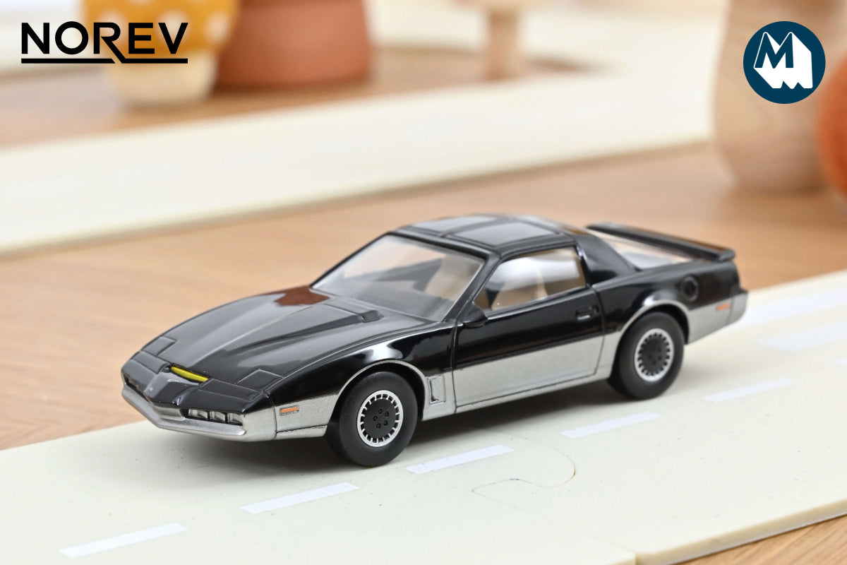 1:43 - 1982 Pontiac Firebird / Knight Rider 