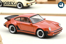 1:43 - 1978 Porsche 911 Turbo 1978 (Copper Metallic)