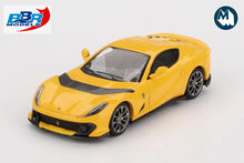 Ferrari 812 Competizione (Giallo Modena)