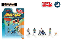 1:64 American Diorama Weekend Warriors (AD-2402)