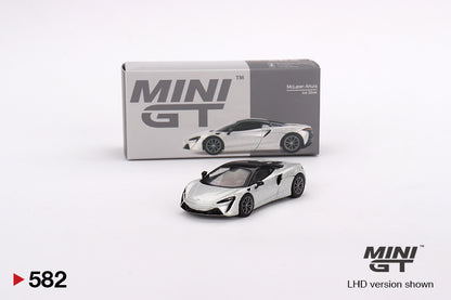 #582 - McLaren Artura (Ice Silver)
