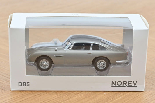 1:43 - 1963 Aston Martin DB5 (Silver Birch) / James Bond