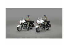 1:64 American Diorama Highway Patrol Motorcycles / CHiPs (AD-64529)