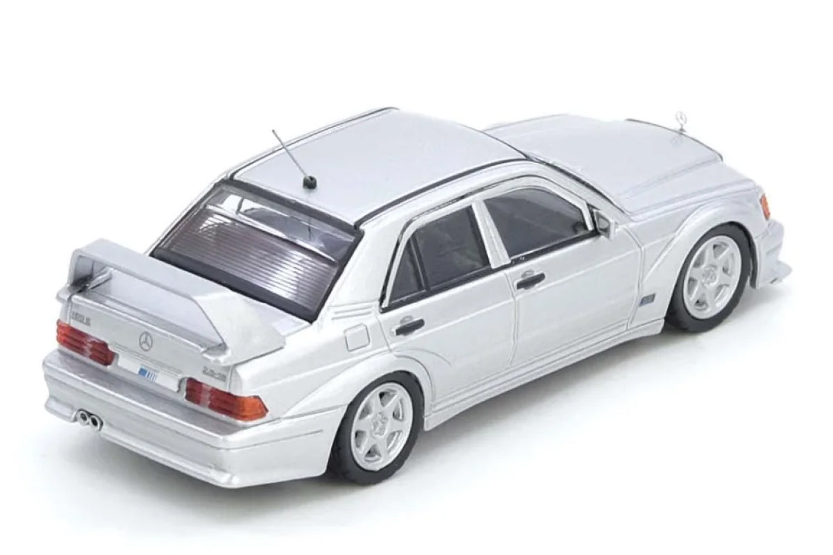 Mercedes-Benz 190E (Silver)