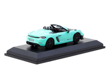 Porsche 718 Spyder RS (Mint Green)