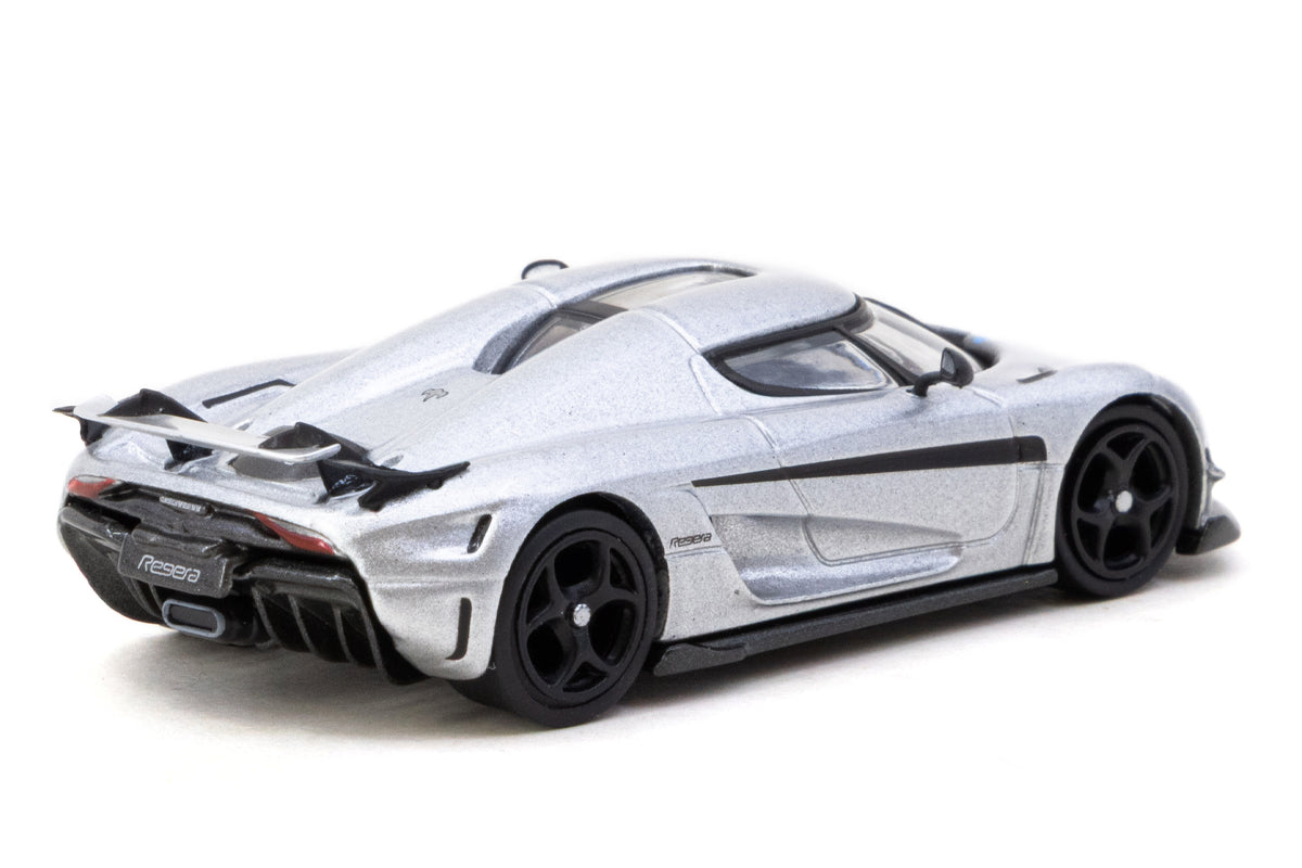 Koenigsegg Regera + Trading Cards (Silver Metallic / Blue Accents)