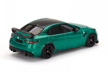 Alfa Romeo Giulia GTAm Verde Montreal