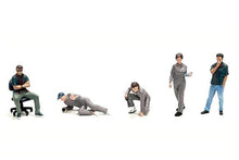 1:64 American Diorama Top Tuners (AD-2412)