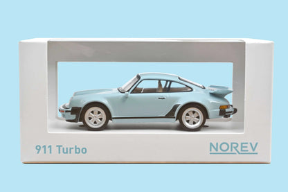 1:43 - 1978 Porsche 911 Turbo 1978 (Light Blue)