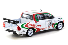 Toyota Hilux (White)