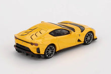 Ferrari 812 Competizione (Giallo Modena)