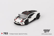 #763 - Lamborghini Huracán Sterrato Bianco Asopo
