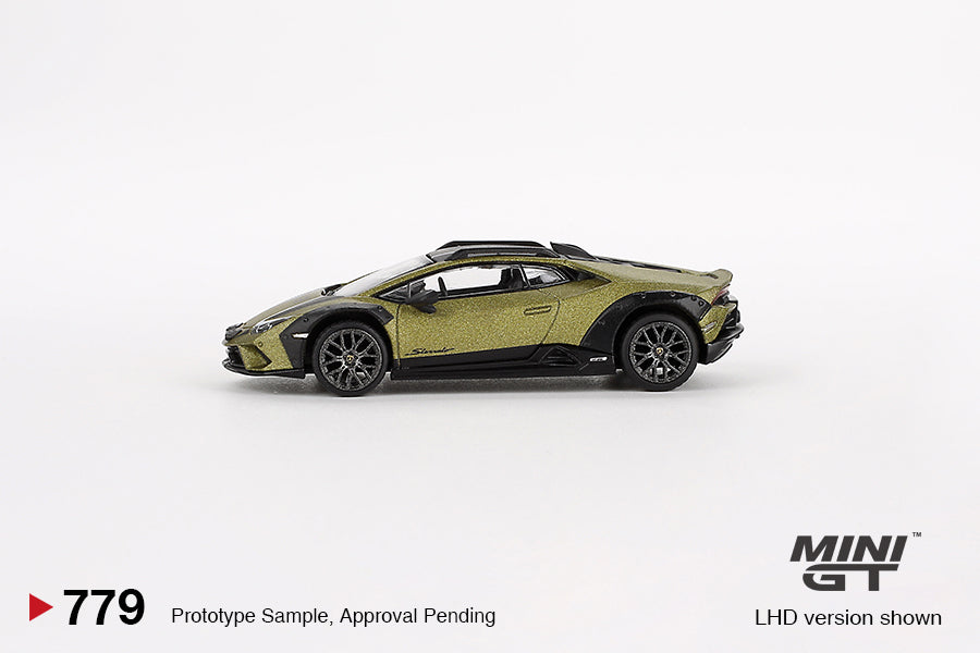 #779 - Lamborghini Huracán Sterrato Verde Gea Matt