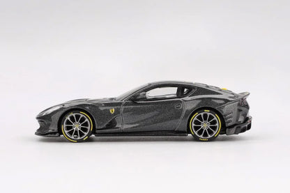 Ferrari 812 Competizione (Giallo Competizione)