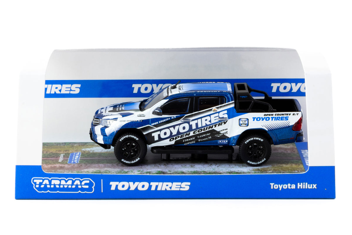 Toyota Hilux - Toyo Tires