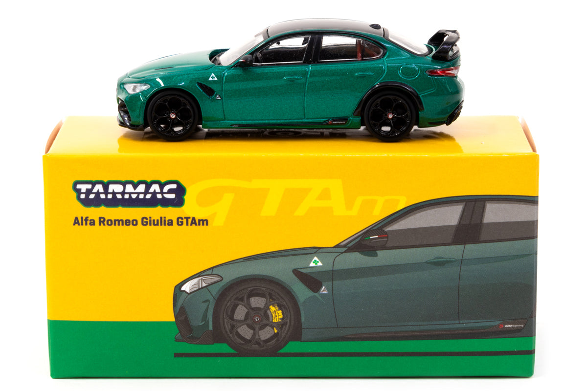 Alfa Romeo Giulia GTAm (Green Metallic)