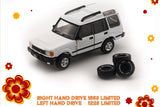 1998 Land Rover Discovery 1 with extra wheels  (White)