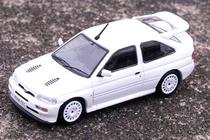 Ford Escort RS Cosworth with Oz Rally Racing Wheels (White)