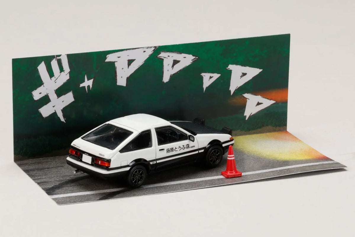 Toyota Sprinter Trueno AE86 - Takumi Fujiwara VS Tomoyuki Tachi Initial D