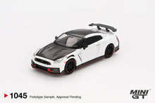 #1045 - Nissan GT-R Nismo 2024 Brilliant (White Pearl)