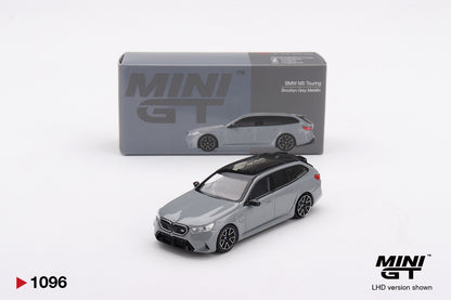 #1096 - BMW M5 Touring (Brooklyn Grey Metallic)
