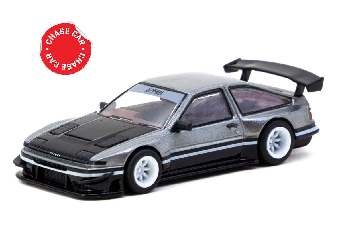 Toyota Sprinter Trueno AE86 Widebody + Trading Cards (White / Black)