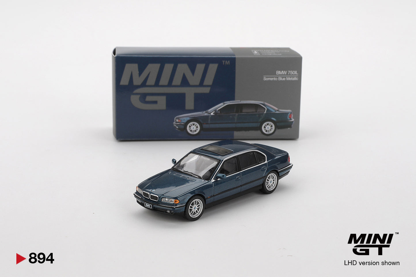 #894 - BMW 750IL (Sorrento Blue Metallic)
