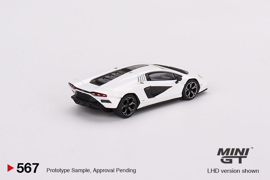 567 - Lamborghini Countach LPI 800-4 Bianco Siderale – Modelmatic