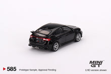#585 - Honda Civic Type R Crystal Black Pearl 2023 W/ Advan GT Wheel