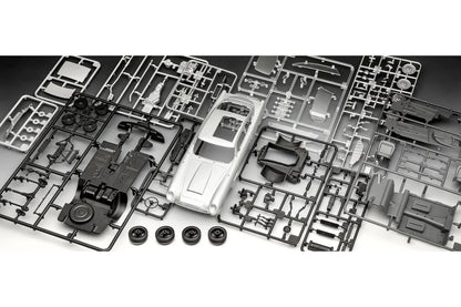 1:24 - James Bond "Goldfinger" / Aston Martin DB5 (Model Kit)