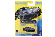 2025 #09 - 2015 Porsche 918 Spyder (Dark Grey)