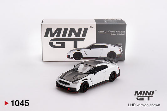 #1045 - Nissan GT-R Nismo 2024 Brilliant (White Pearl)
