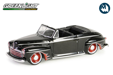 1947 Ford Deluxe Convertible (Black and Red)