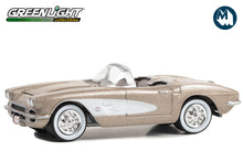 1961 Chevrolet Corvette Convertible - Lot #1041 (Fawn Beige Metallic)