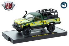 M2 Auto-Thentics 98 - 1988 GMC Sierra Grande 1500 4X4
