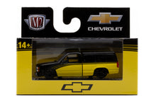 M2 Auto-Thentics 93 - 1992 Chevrolet C1500 SS 454