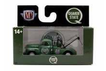 M2 Auto-Thentics 95 - 1949 Studebaker 2R Truck "Quaker State"