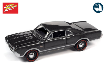 1967 Oldsmobile 442 - MCACN (Antique Pewter)