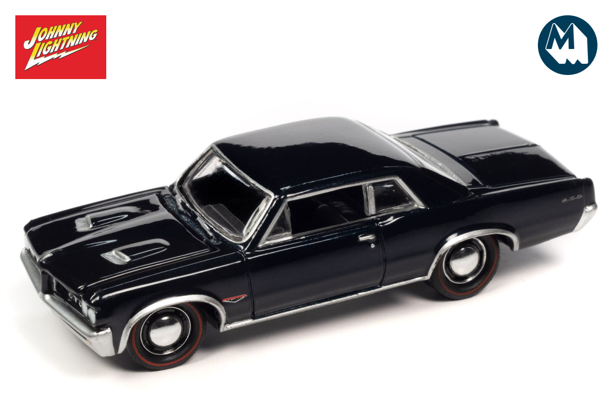 1964 Pontiac GTO (Nocturne Blue Poly)